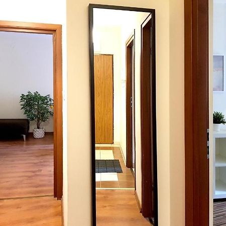 Apartament Niecala Queens Superior Люблин Экстерьер фото